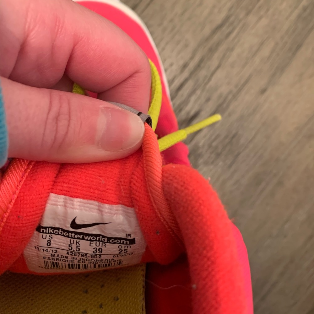 Nike Free Tr Fit Sneakers- Bright Pink - Picture 6 of 7